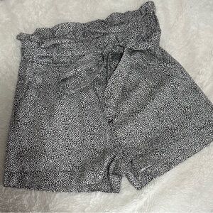Women's Black and White Patterned Shorts